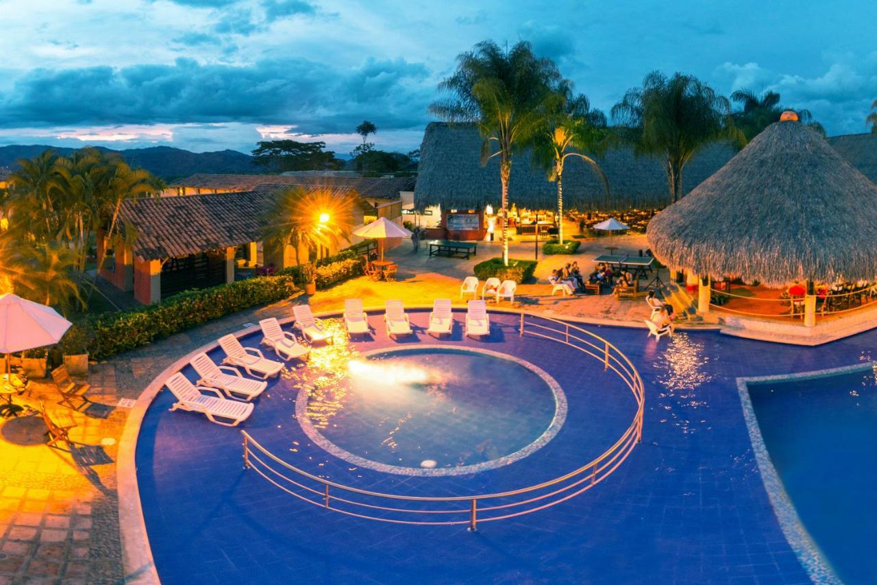 Decameron Panaca Quimbaya Extérieur photo